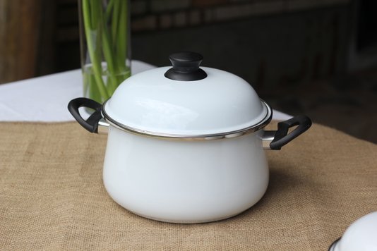Caçarola Esmaltada com Alças - Bojuda Branca - EWEL