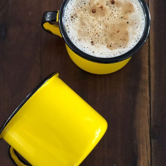 Caneca Esmaltada Amarela - EWEL