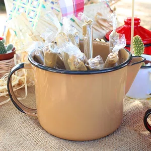 Caneca Esmaltada com Bico - nº 10 - Marrom - 600 ml (EWEL)